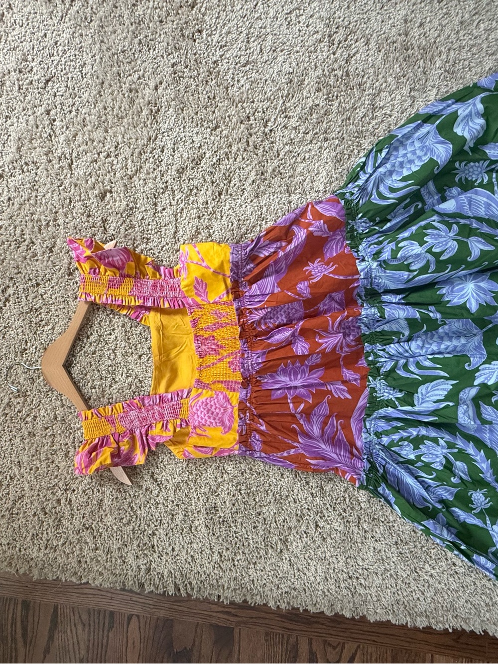 Farm Rio dress. - Picture 2 of 3